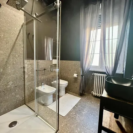 Apartmán New Luxury Stunning Bilo In The Heart Of Moscova