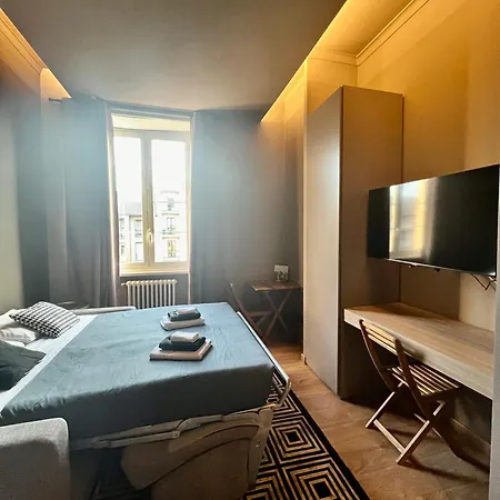 アパート New Luxury Stunning Bilo In The Heart Of Moscova ミラノ